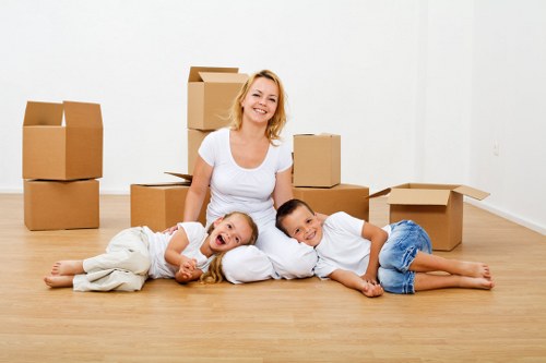 Apartment move support in Belgravia with careful loading