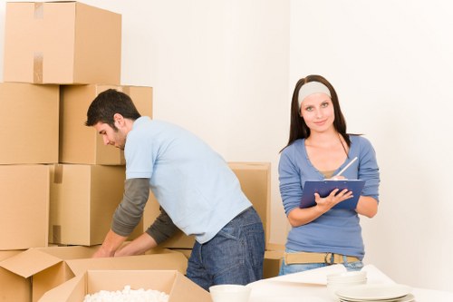 Belgravia man with van service for home and office moves